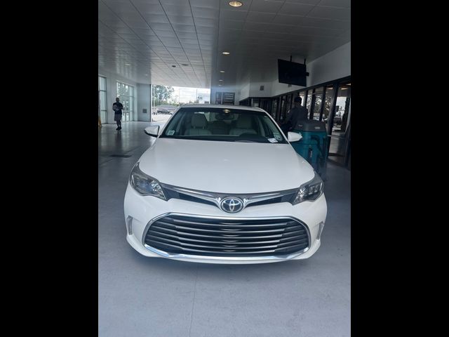 2017 Toyota Avalon XLE