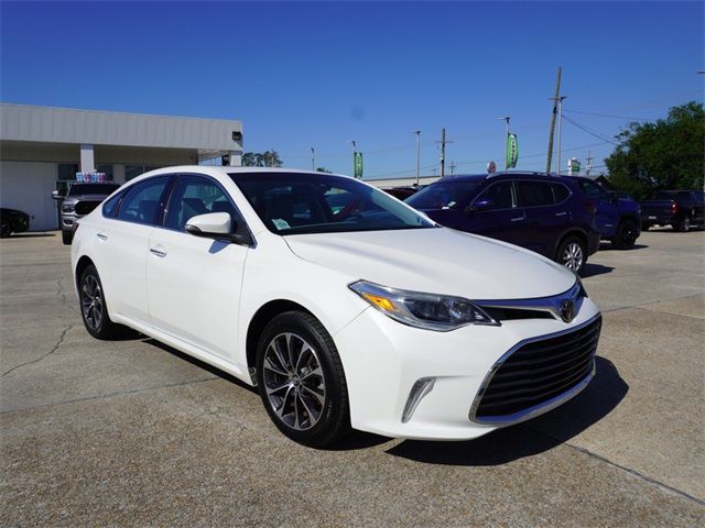 2017 Toyota Avalon XLE