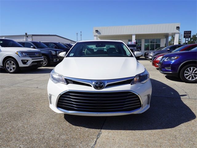 2017 Toyota Avalon XLE