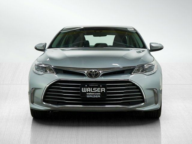 2017 Toyota Avalon XLE
