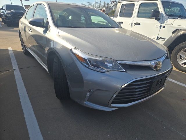 2017 Toyota Avalon XLE