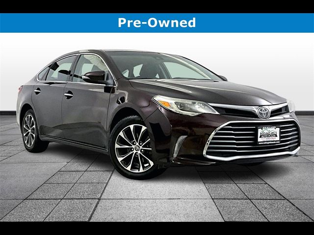 2017 Toyota Avalon XLE