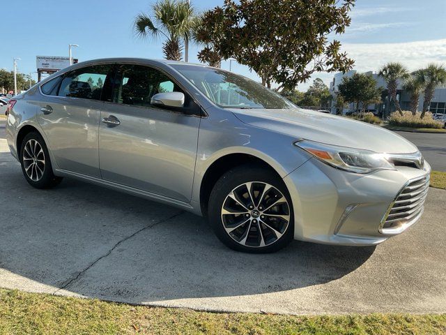 2017 Toyota Avalon XLE