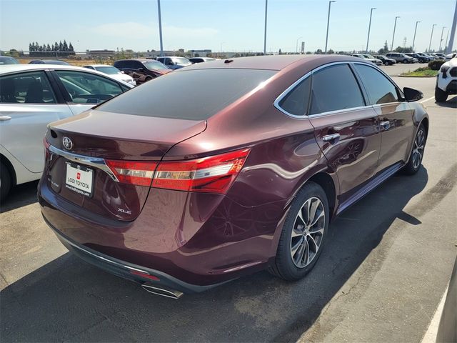 2017 Toyota Avalon XLE