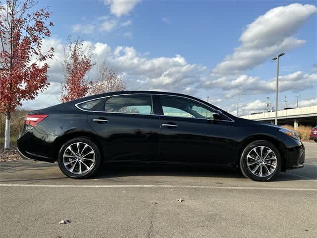 2017 Toyota Avalon XLE