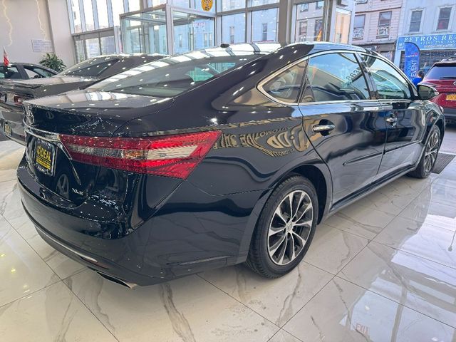 2017 Toyota Avalon XLE