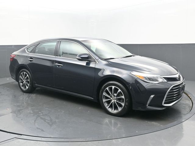 2017 Toyota Avalon XLE Plus