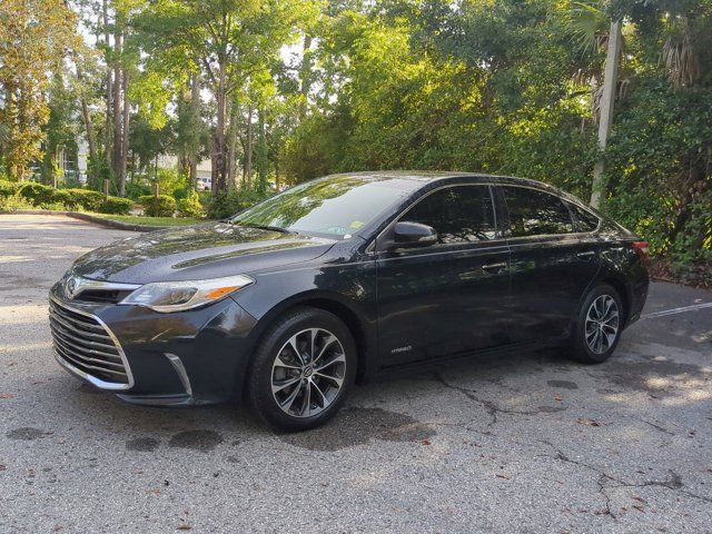 2017 Toyota Avalon Hybrid Limited