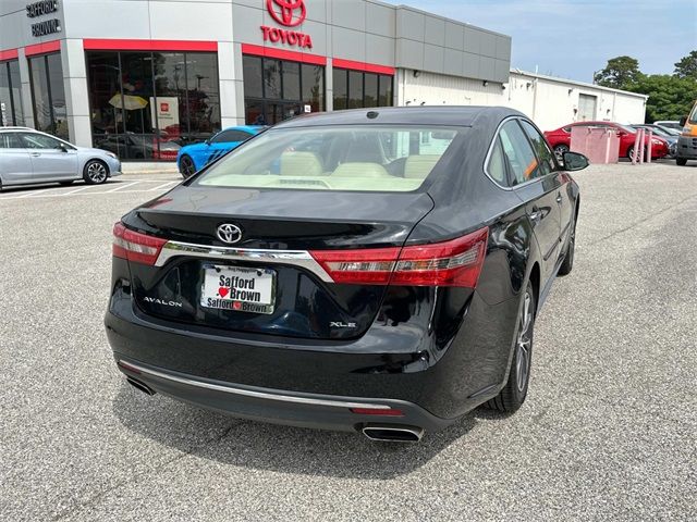 2017 Toyota Avalon XLE Premium