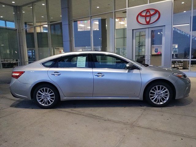 2017 Toyota Avalon Hybrid Limited