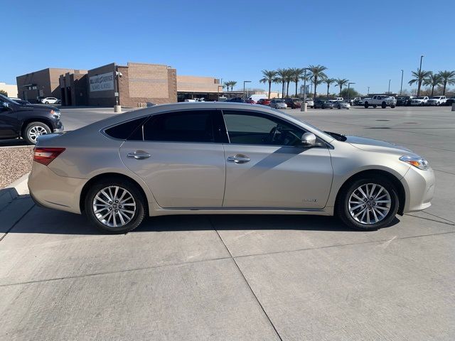 2017 Toyota Avalon Hybrid Limited