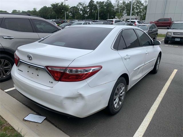 2017 Toyota Camry LE