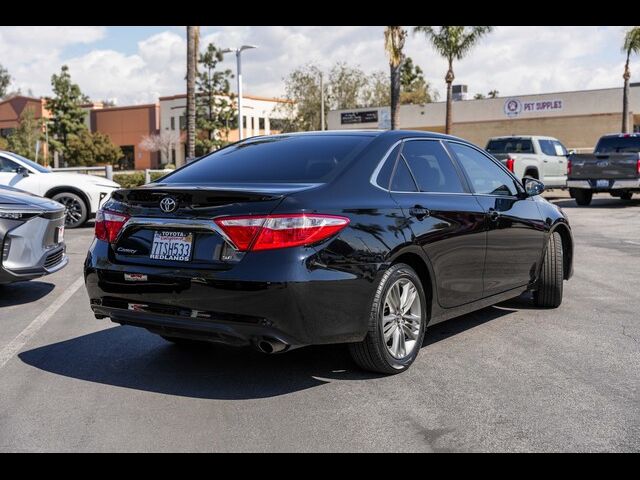 2017 Toyota Camry SE