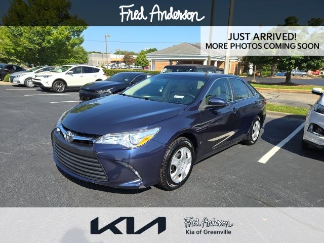 2017 Toyota Camry LE