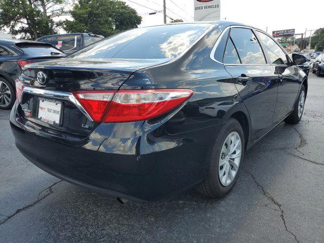 2017 Toyota Camry LE