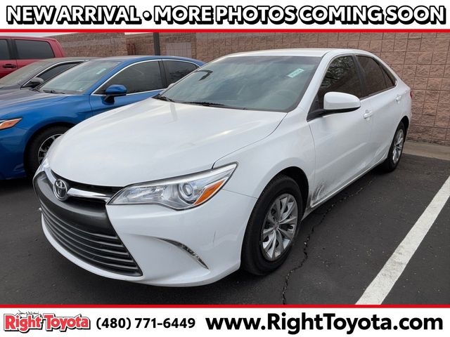 2017 Toyota Camry LE