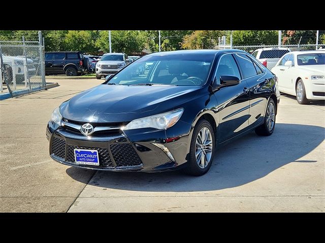 2017 Toyota Camry SE