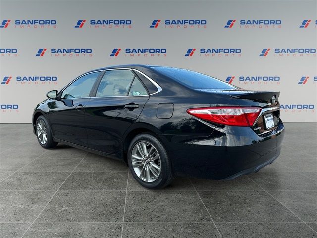 2017 Toyota Camry SE