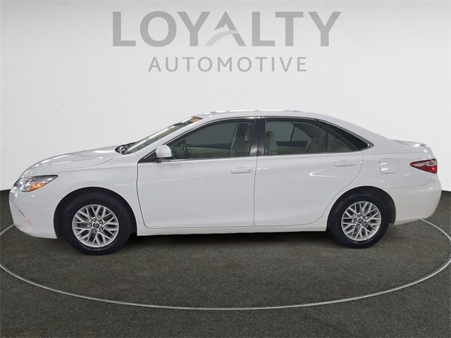 2017 Toyota Camry 
