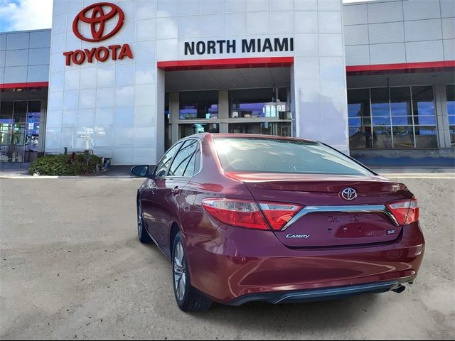 2017 Toyota Camry SE