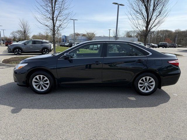 2017 Toyota Camry 