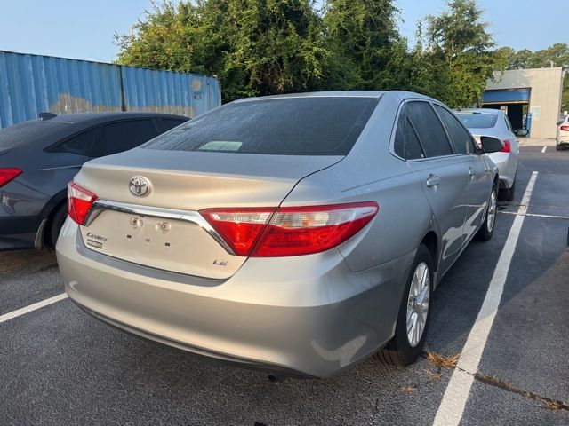 2017 Toyota Camry LE