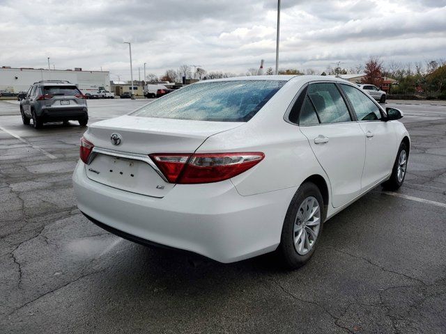 2017 Toyota Camry LE