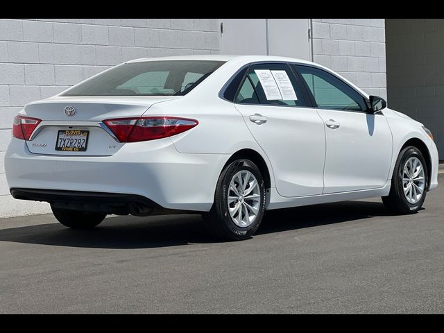 2017 Toyota Camry LE