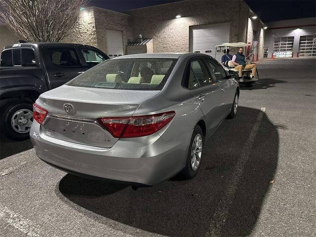 2017 Toyota Camry LE