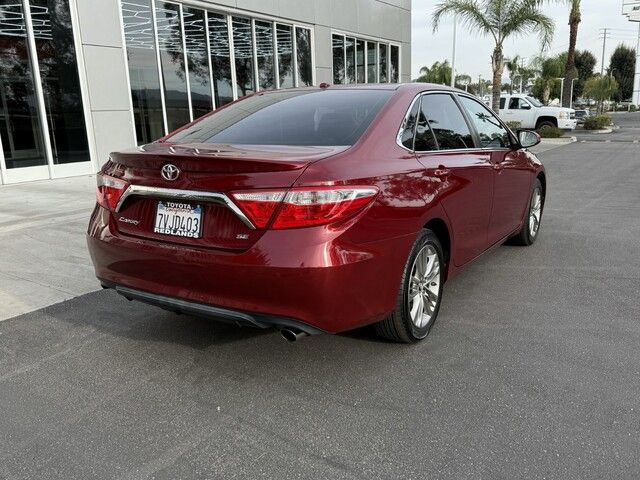 2017 Toyota Camry SE