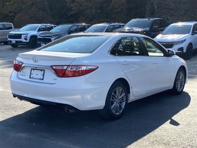 2017 Toyota Camry SE