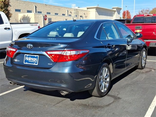 2017 Toyota Camry 