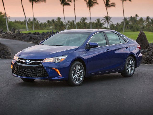 2017 Toyota Camry Hybrid XLE