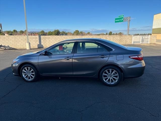 2017 Toyota Camry Hybrid LE