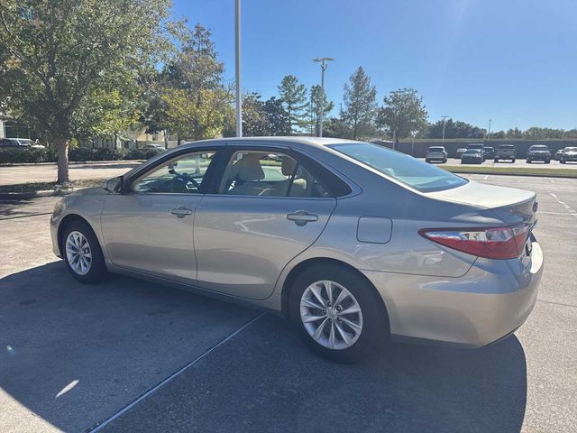 2017 Toyota Camry Hybrid LE