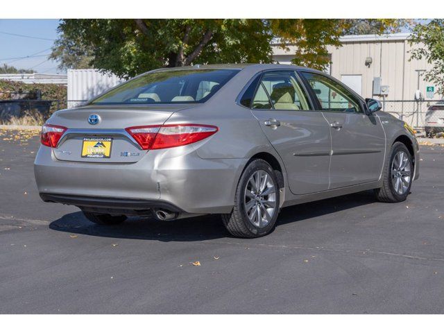 2017 Toyota Camry Hybrid LE