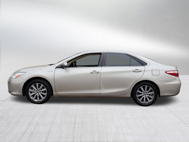 2017 Toyota Camry Hybrid XLE