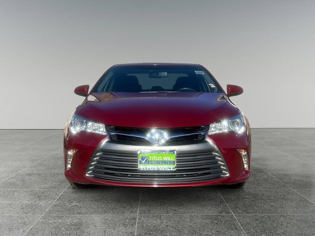 2017 Toyota Camry Hybrid XLE