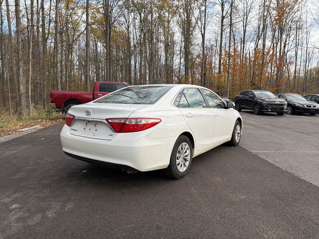 2017 Toyota Camry LE