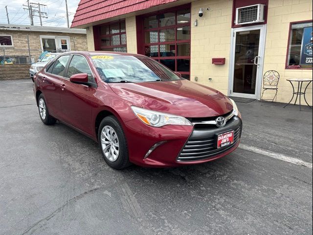 2017 Toyota Camry LE