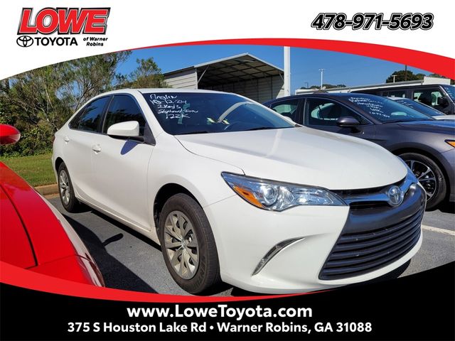 2017 Toyota Camry LE