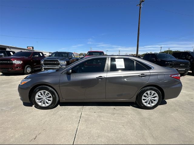 2017 Toyota Camry LE