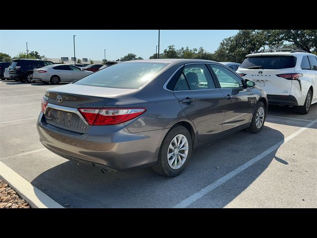 2017 Toyota Camry LE