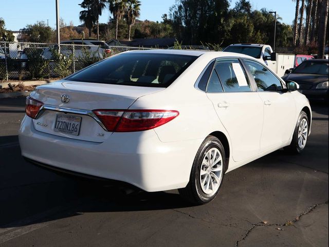 2017 Toyota Camry LE