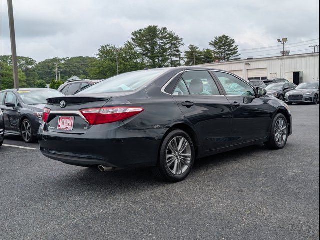 2017 Toyota Camry SE