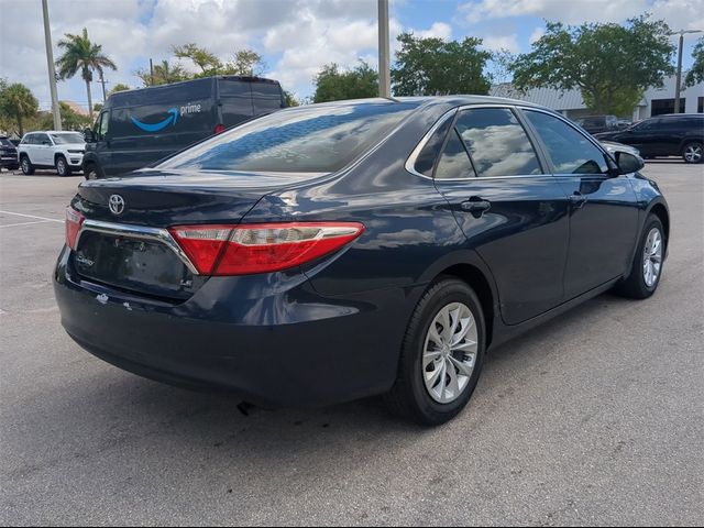 2017 Toyota Camry LE