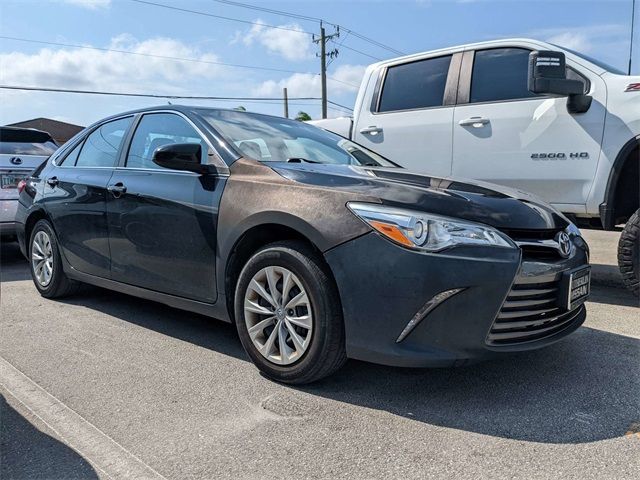 2017 Toyota Camry 