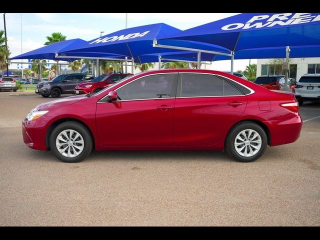 2017 Toyota Camry LE