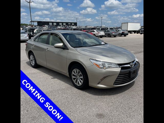 2017 Toyota Camry LE