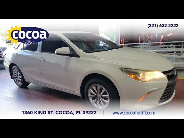 2017 Toyota Camry LE